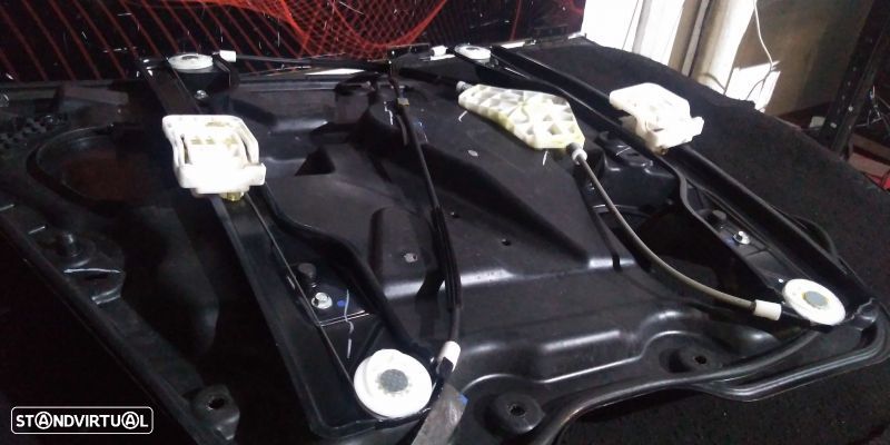 Estrutura Do Elevador Trás Direito Dodge Journey - 4