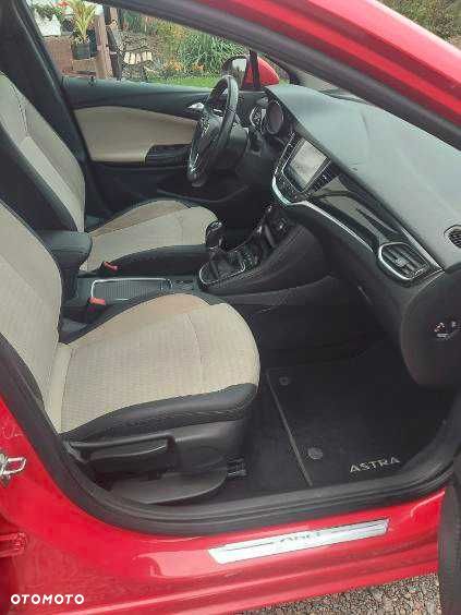 Opel Astra - 6