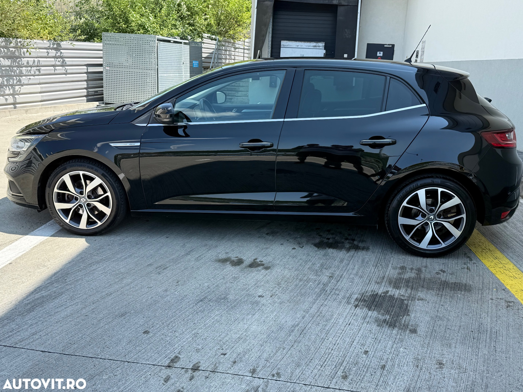 Renault Megane ENERGY dCi 130 BOSE EDITION - 2