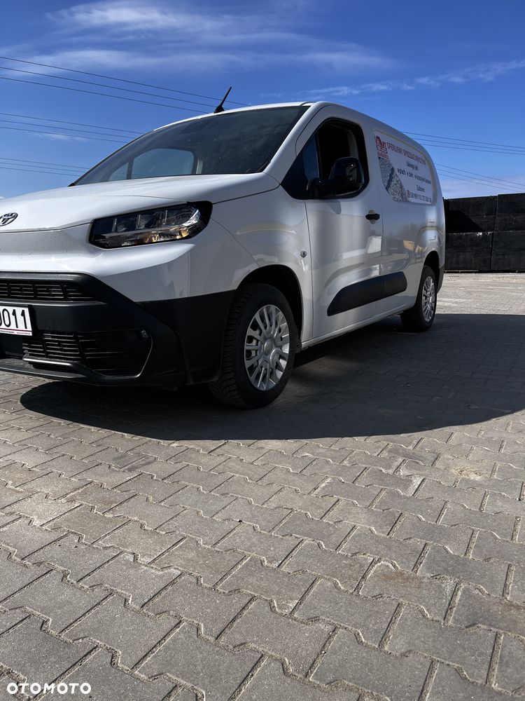 Toyota ProAce D-4D Medium 2,6t Active (bryg.) - 2