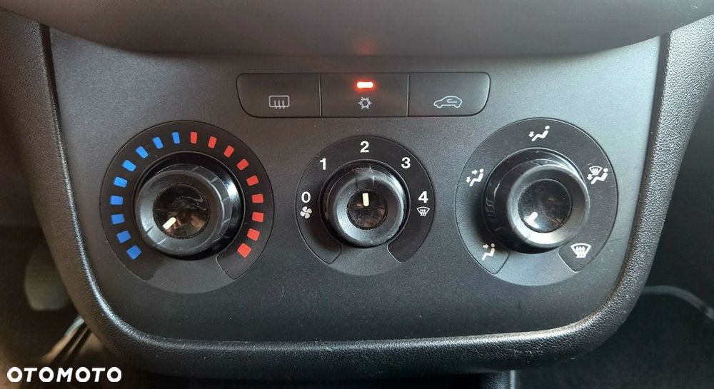 Fiat Punto Evo - 13
