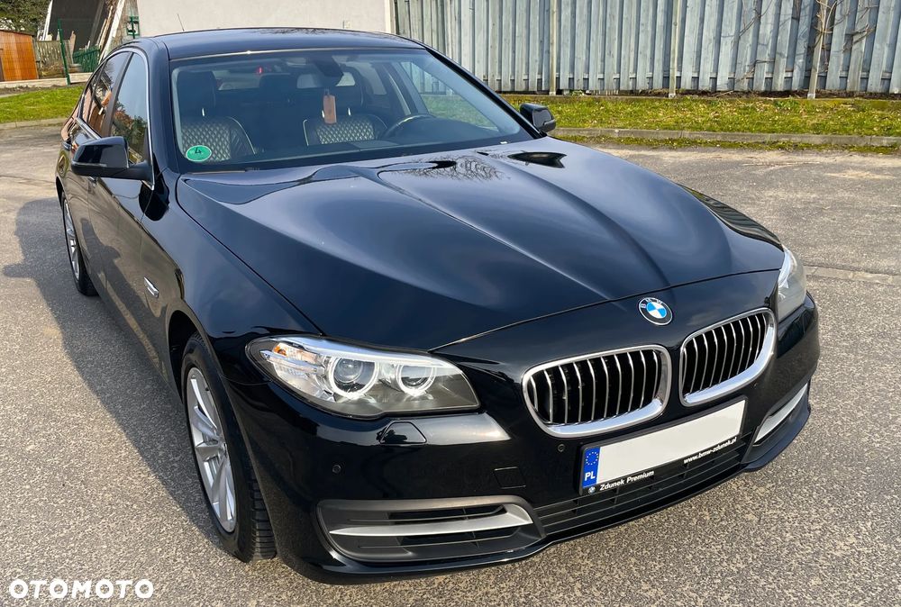 BMW Seria 5 518d Luxury Line - 3