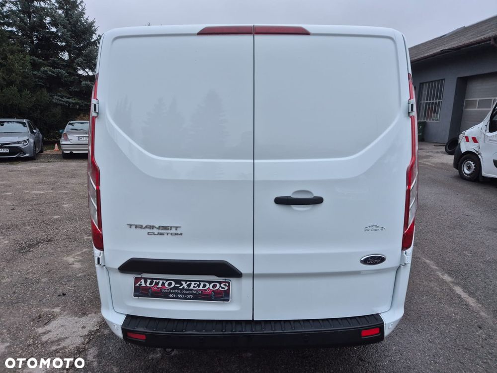 Ford TRANSIT CUSTOM 2.0 TDCI - 8