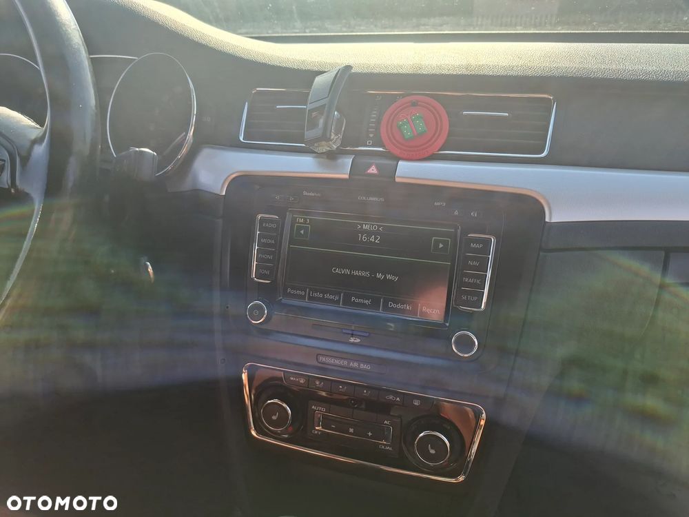 Skoda Superb 1.8 TSI 4x4 Platinum - 6