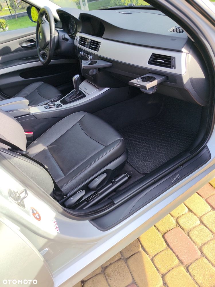 BMW Seria 3 - 21