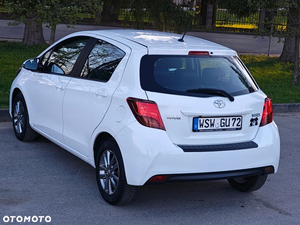 Toyota Yaris 1.33 VVT-i Edition - 11