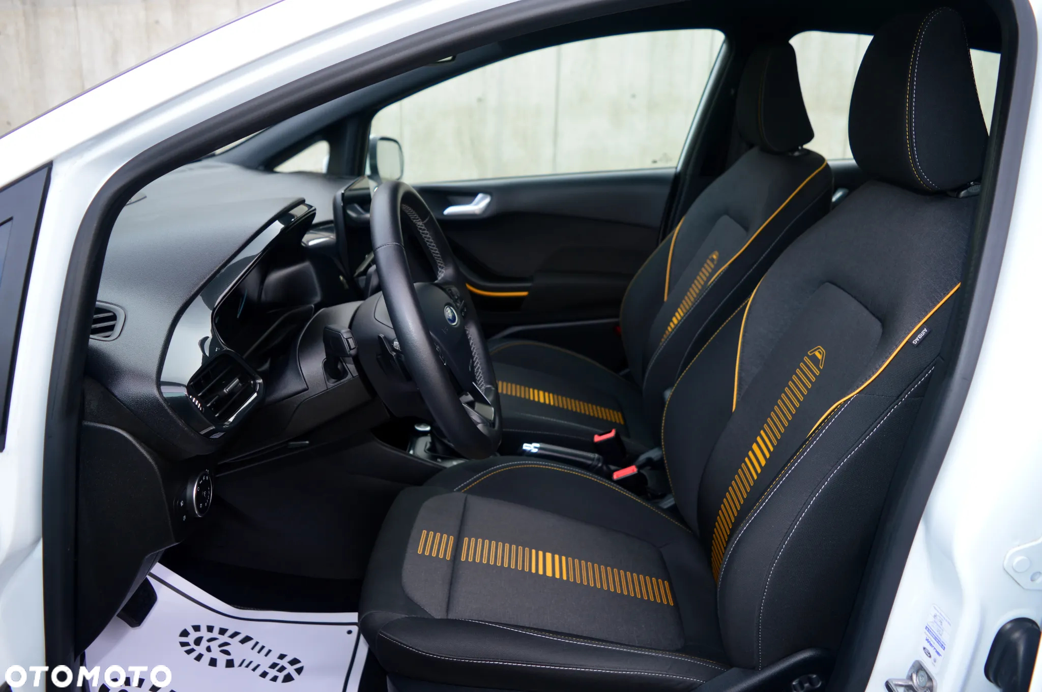 Ford Fiesta 1.0 EcoBoost S&S ACTIVE PLUS - 9