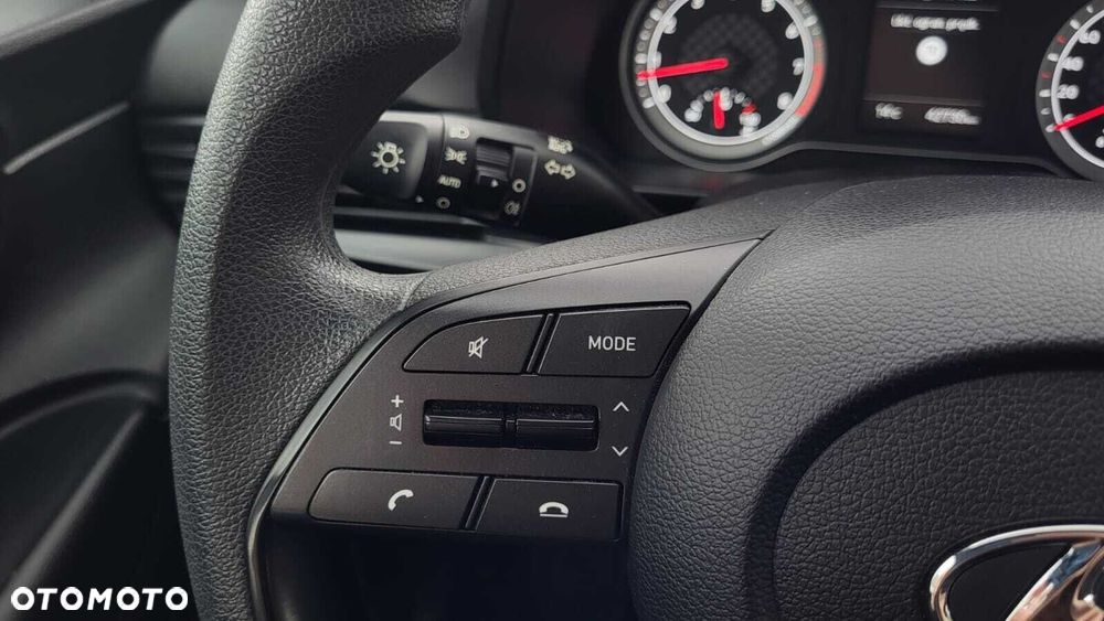 Hyundai i20 - 19