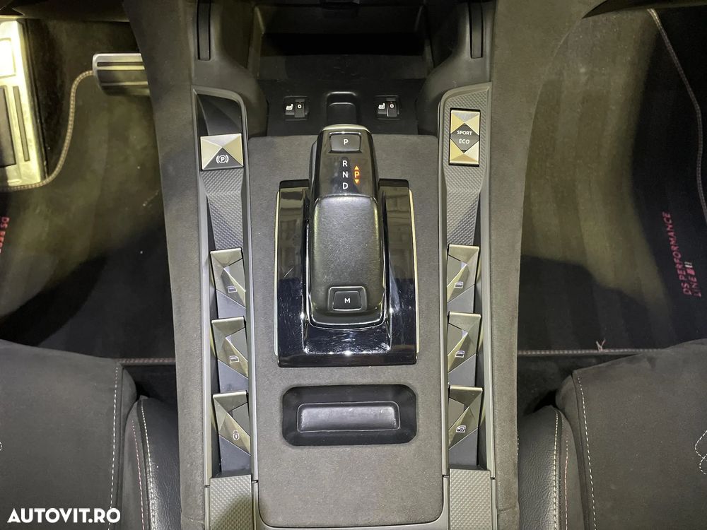 DS Automobiles DS 7 Crossback - 18
