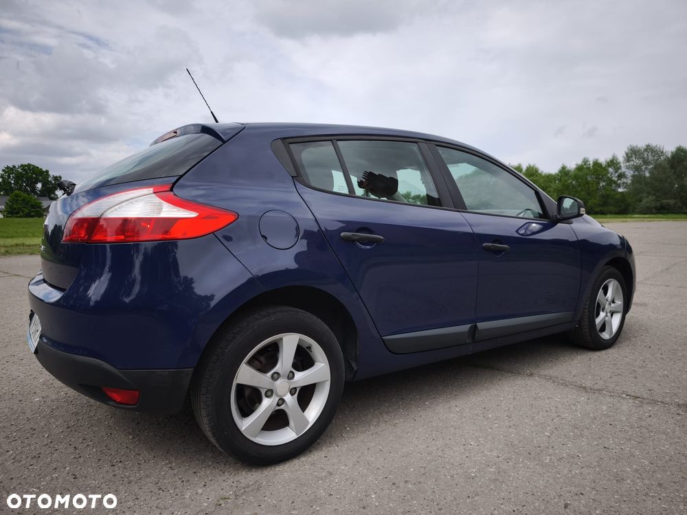 Renault Megane 1.5 dCi Authentique - 9