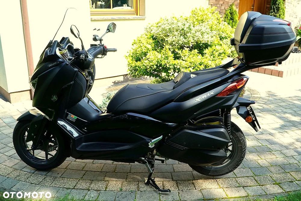 Yamaha X-max - 25