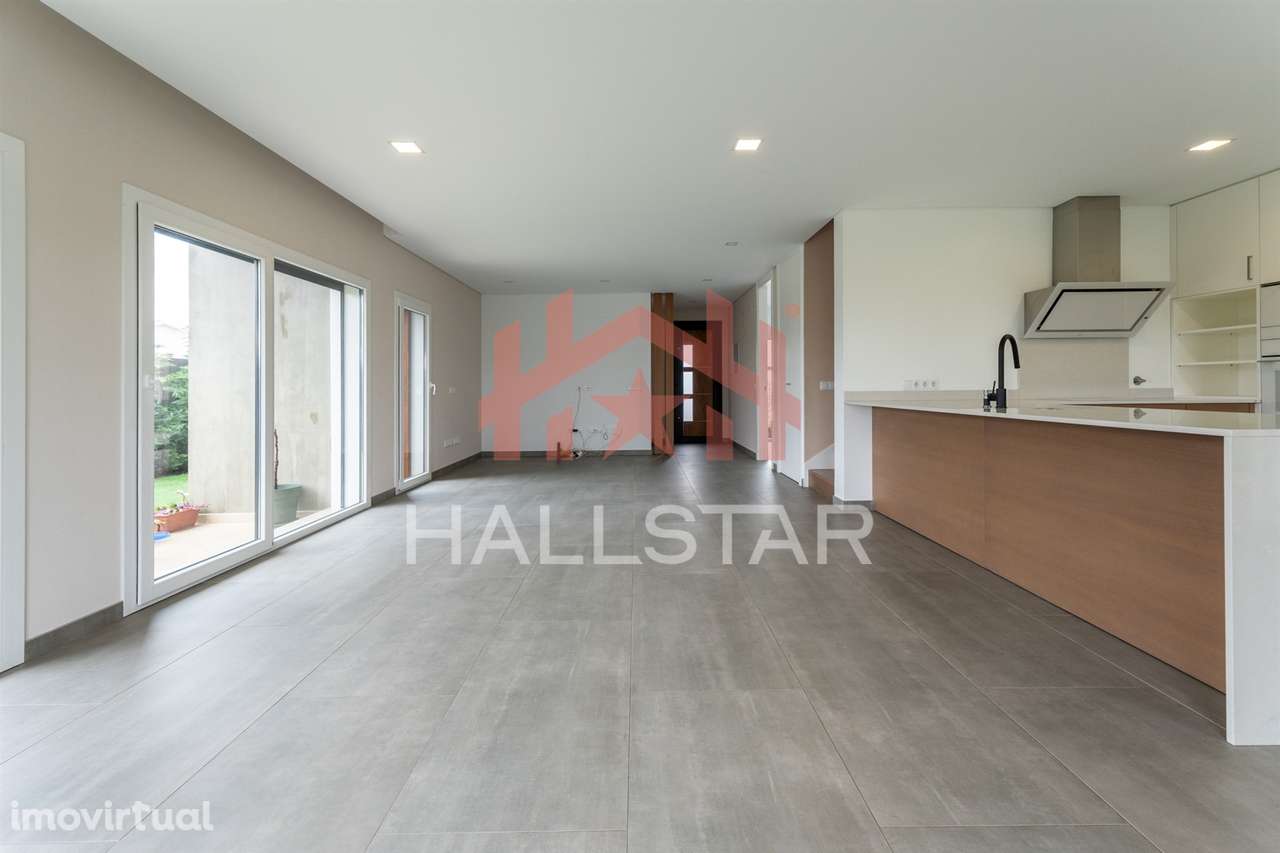 Moradia T3+1 / Arrendamento / Parceiros - Grande imagem: 3/41