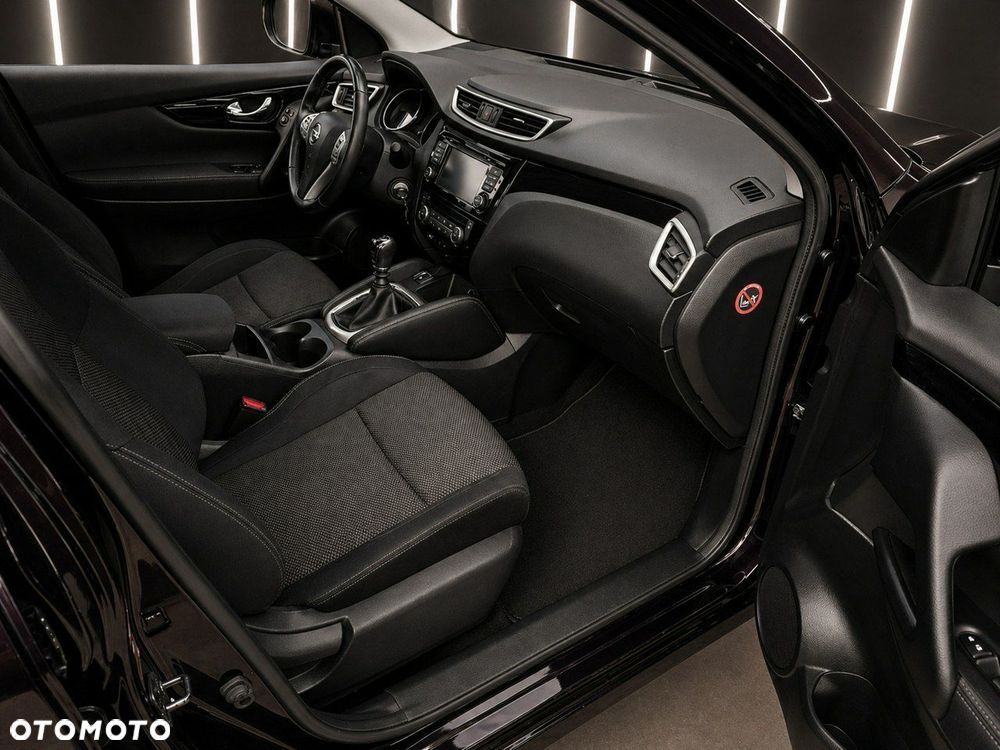Nissan Qashqai - 12