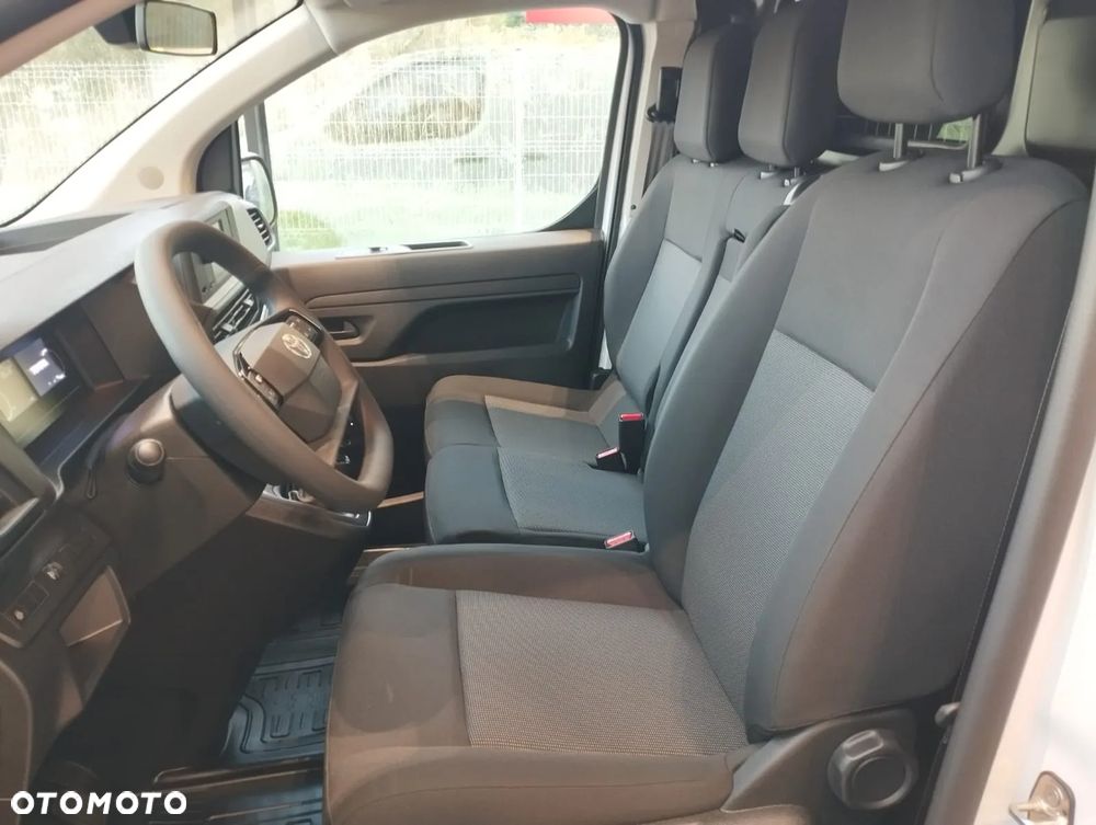 Toyota Proace - 12