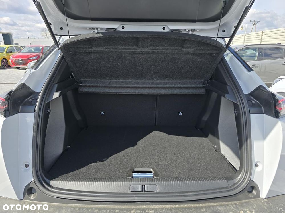 Peugeot 2008 PureTech mHEV GT e-DCS6 - 7
