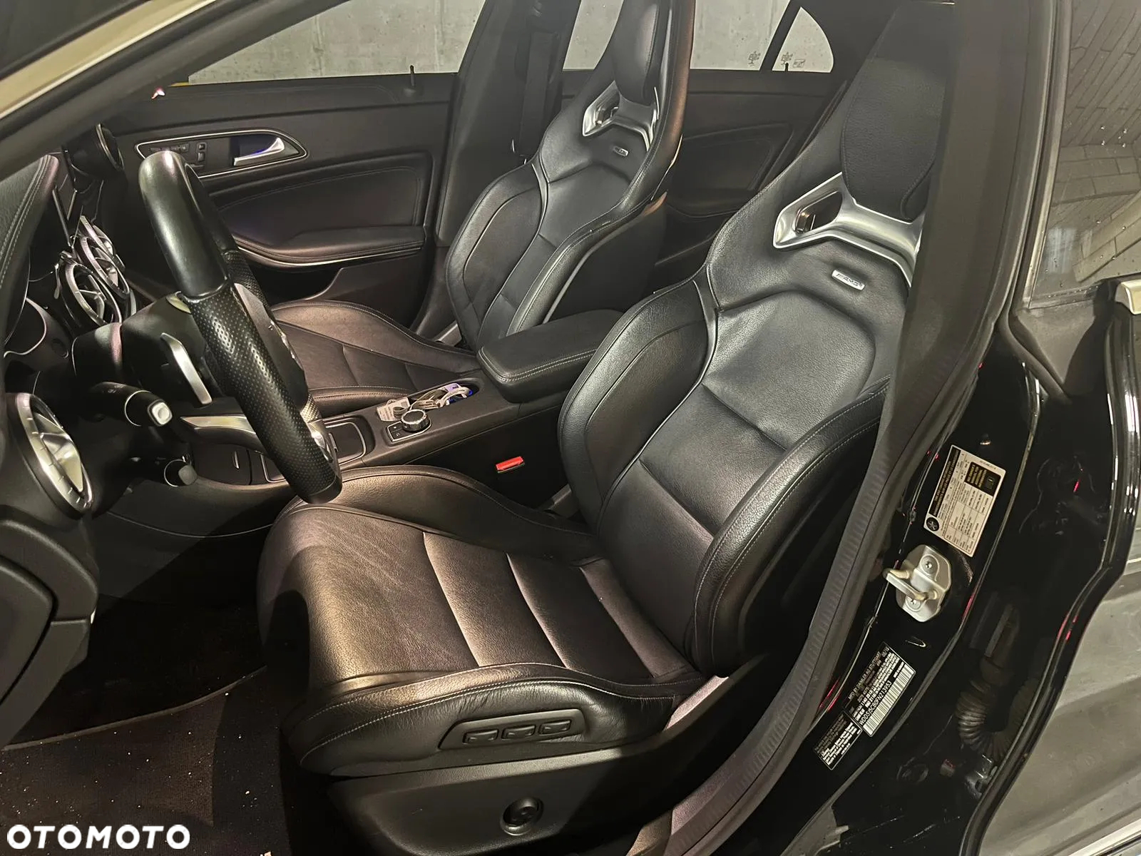 Mercedes-Benz CLA 45 AMG 4-Matic - 11
