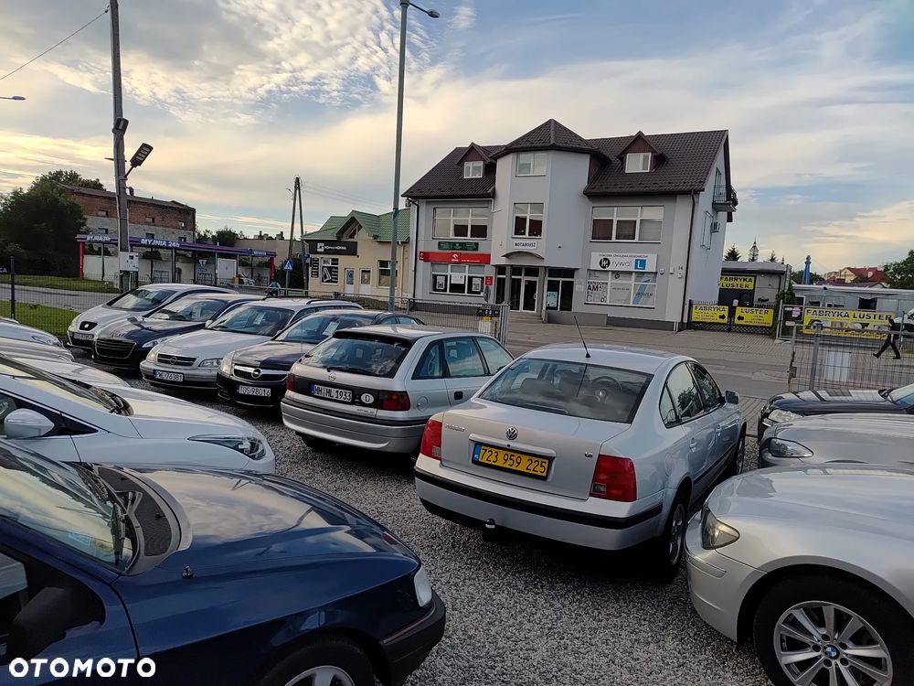 Volkswagen Passat 1.8 - 38