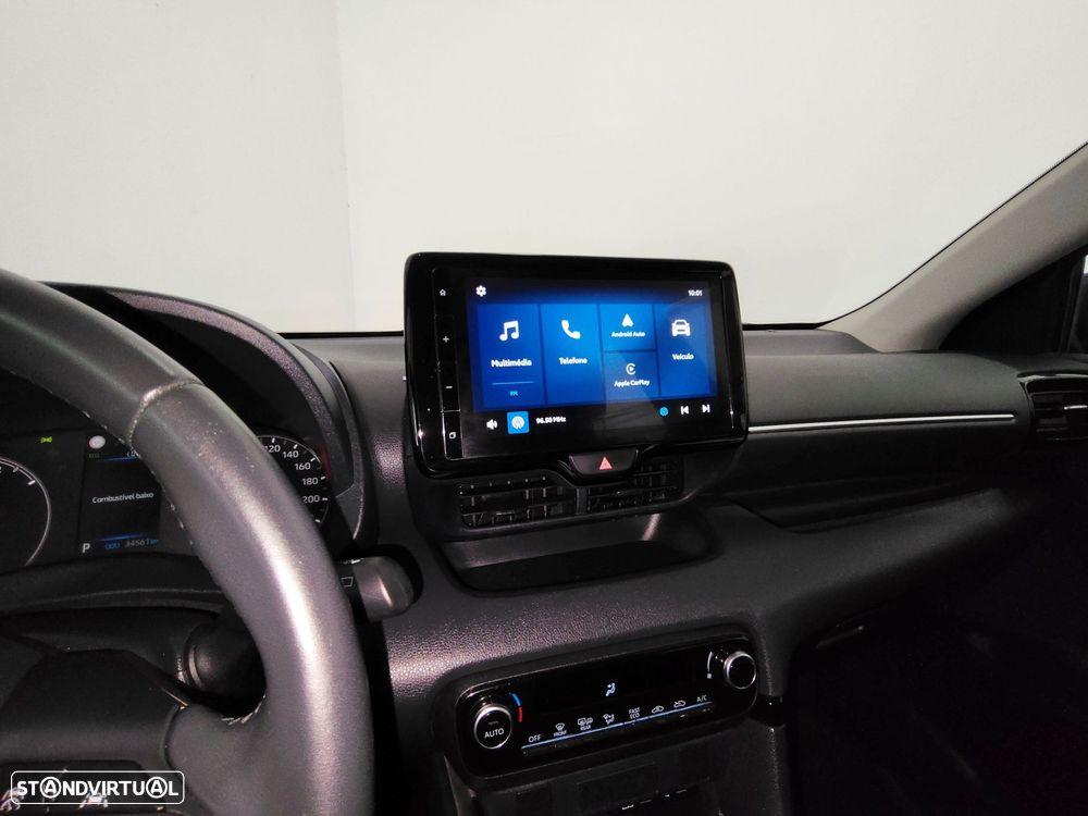 Toyota Yaris 1.5 HDF Comfort Plus - 16