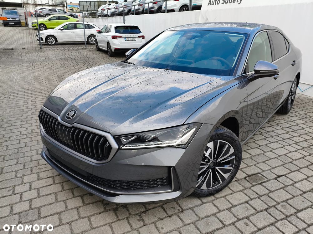 Skoda Superb 1.5 TSI mHEV Drive DSG - 2