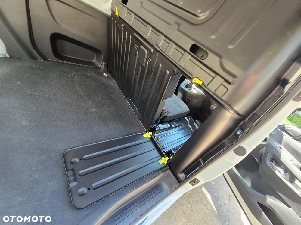 Opel Combo - 10
