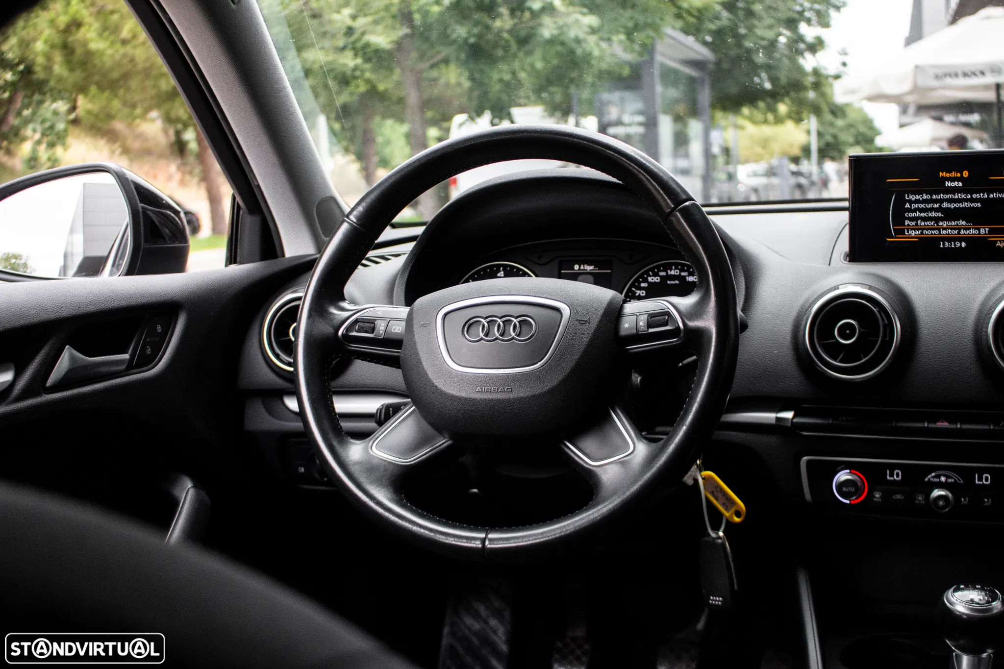 Audi A3 1.6 TDI Design - 35