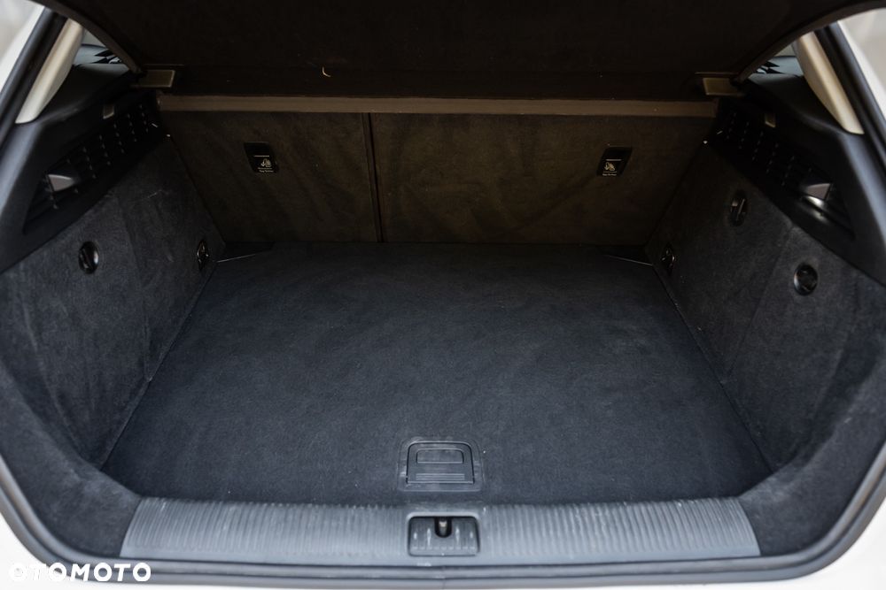 Audi A3 Sportback 2.0 TDI (clean diesel) S line Sportpaket - 18