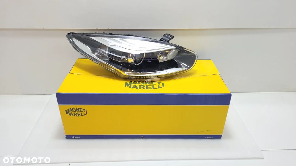 LAMPA REFLEKTOR PRAWY RENAULT MEGANE 3 III LIFT 2013-2016 - 1