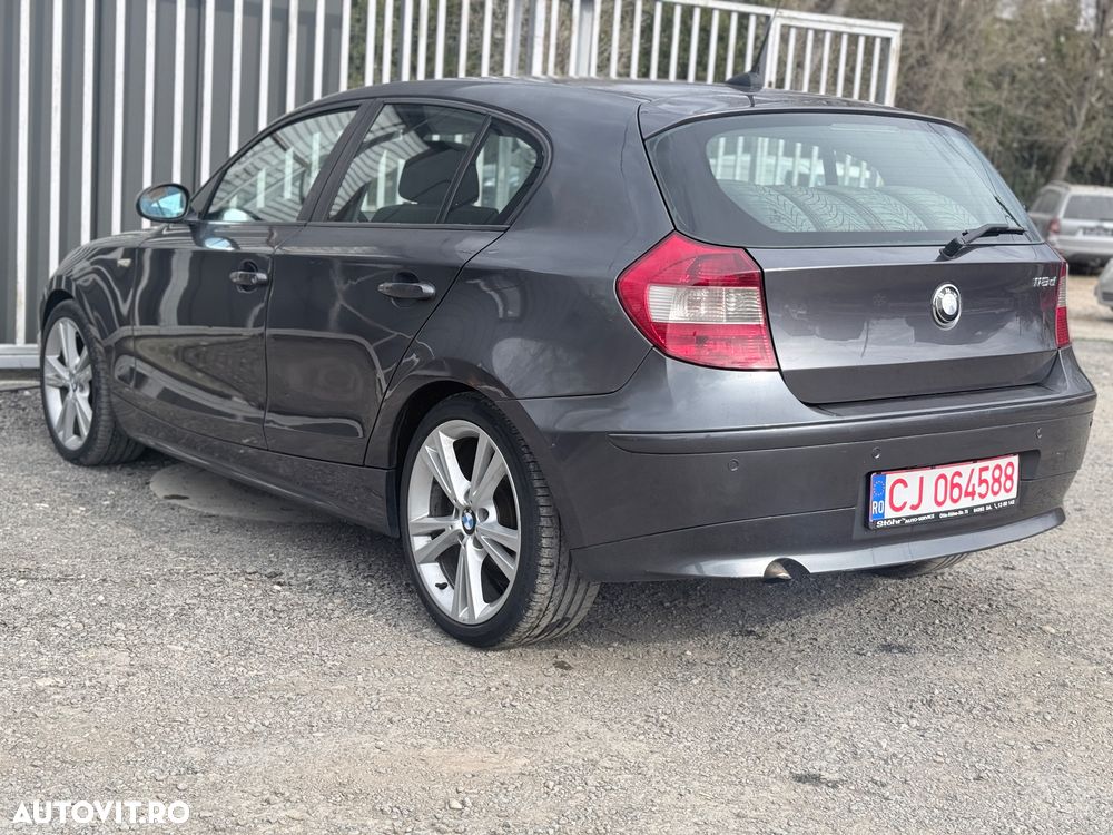 BMW Seria 1 118d - 4
