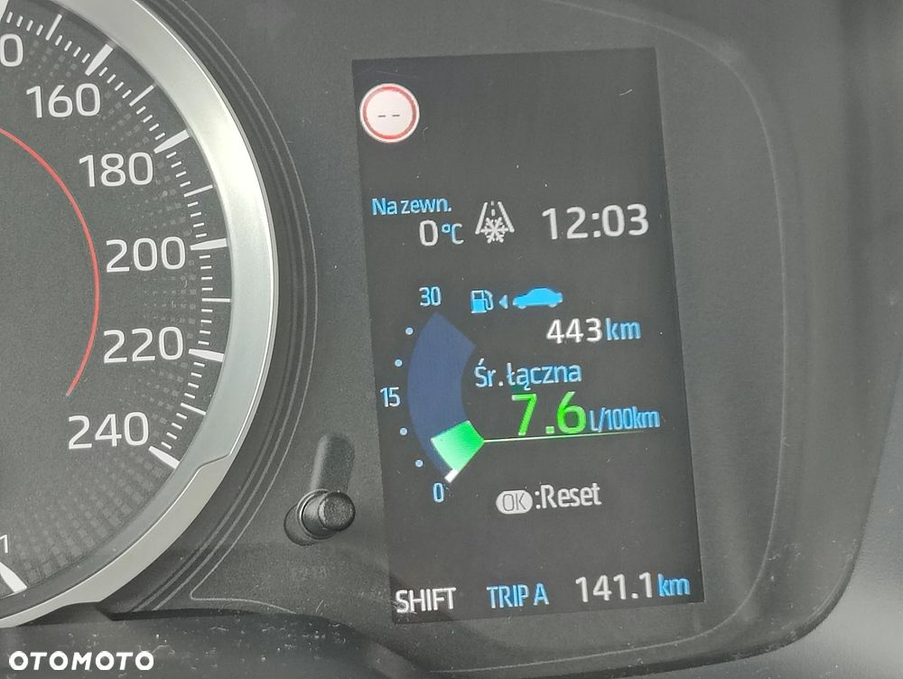 Toyota Corolla 1.6 Active - 17