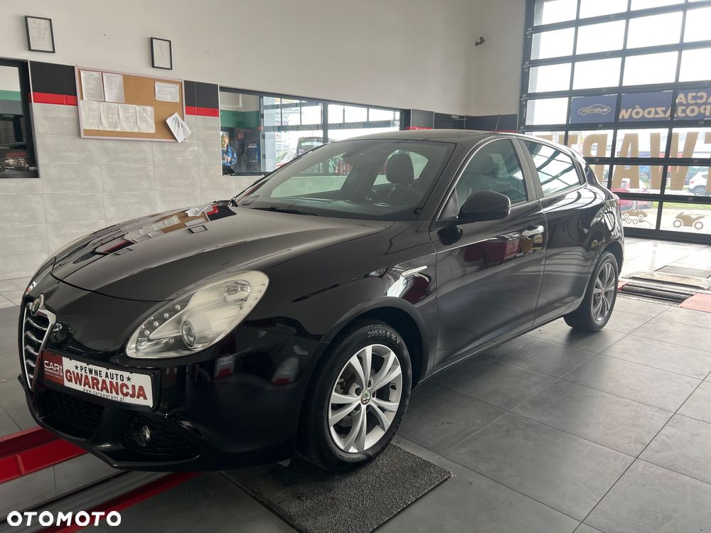 Alfa Romeo Giulietta - 2