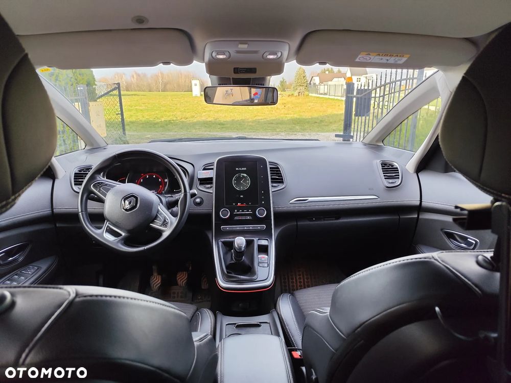 Renault Grand Scenic Gr 1.3 TCe FAP Intens - 11