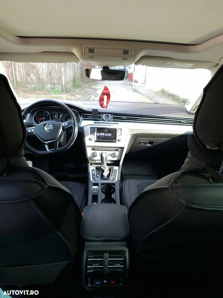 Volkswagen Passat 2.0 TDI DSG (BlueMotion Technology) Comfortline - 34