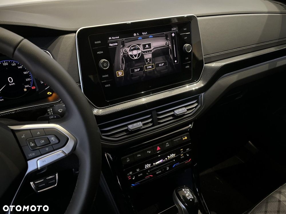 Volkswagen T-Cross - 23