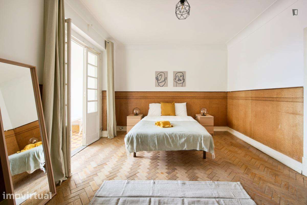 Quarto - localizado em Penha de França Lisbon - Grande imagem: 2/39