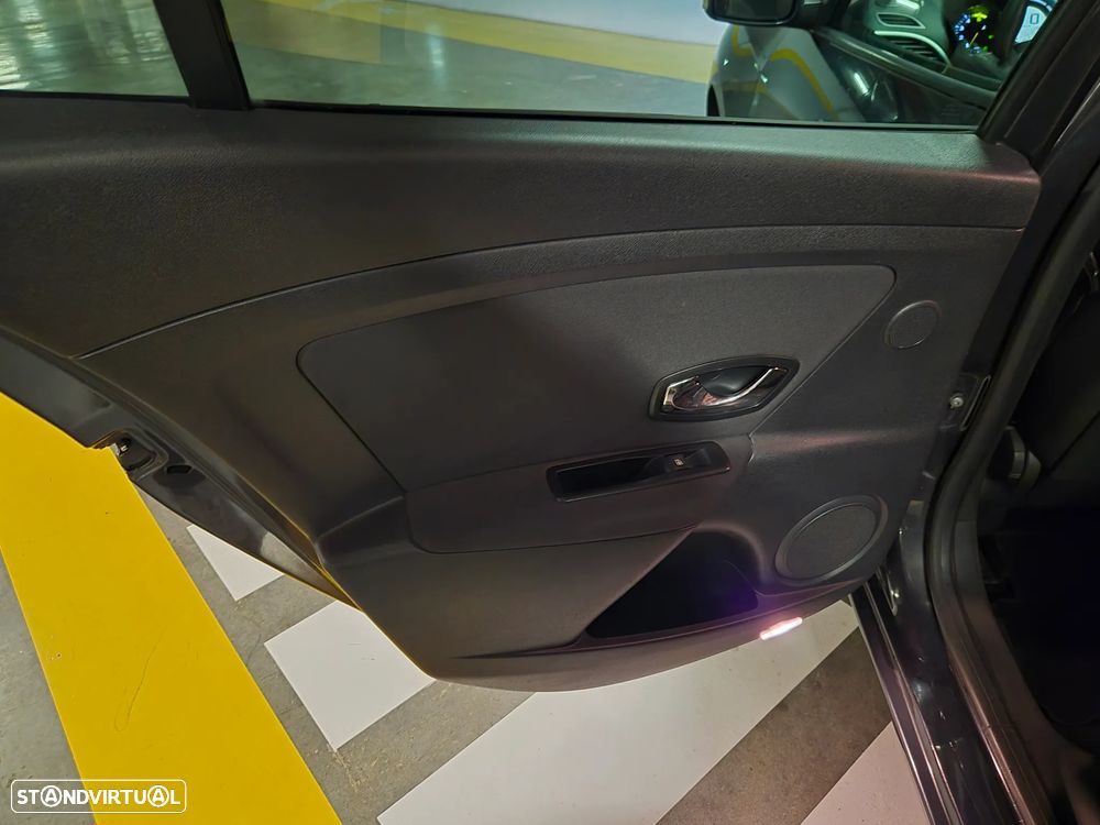 Renault Mégane Sport Tourer ENERGY dCi 110 Start & Stopp Dynamique - 30