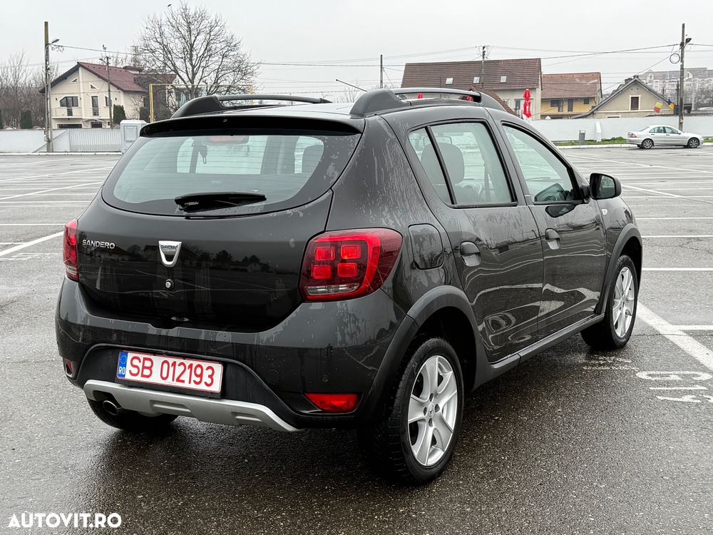 Dacia Sandero Stepway TCe 90 (S&S) Celebration - 4