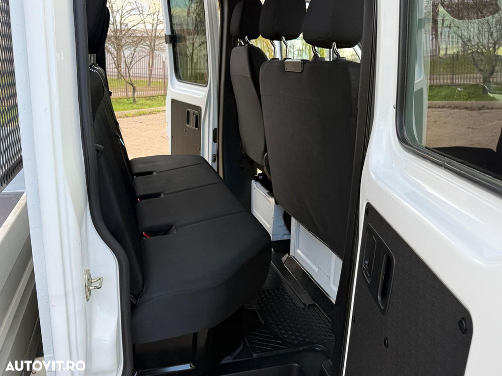 Mercedes-Benz Sprinter - 19