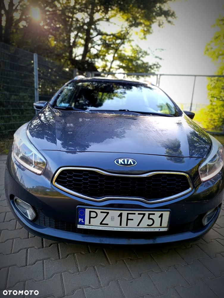 Kia Ceed Cee'd 1.6 CRDi M - 23