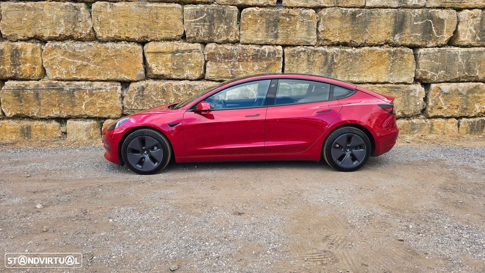 Tesla Model 3 - 3