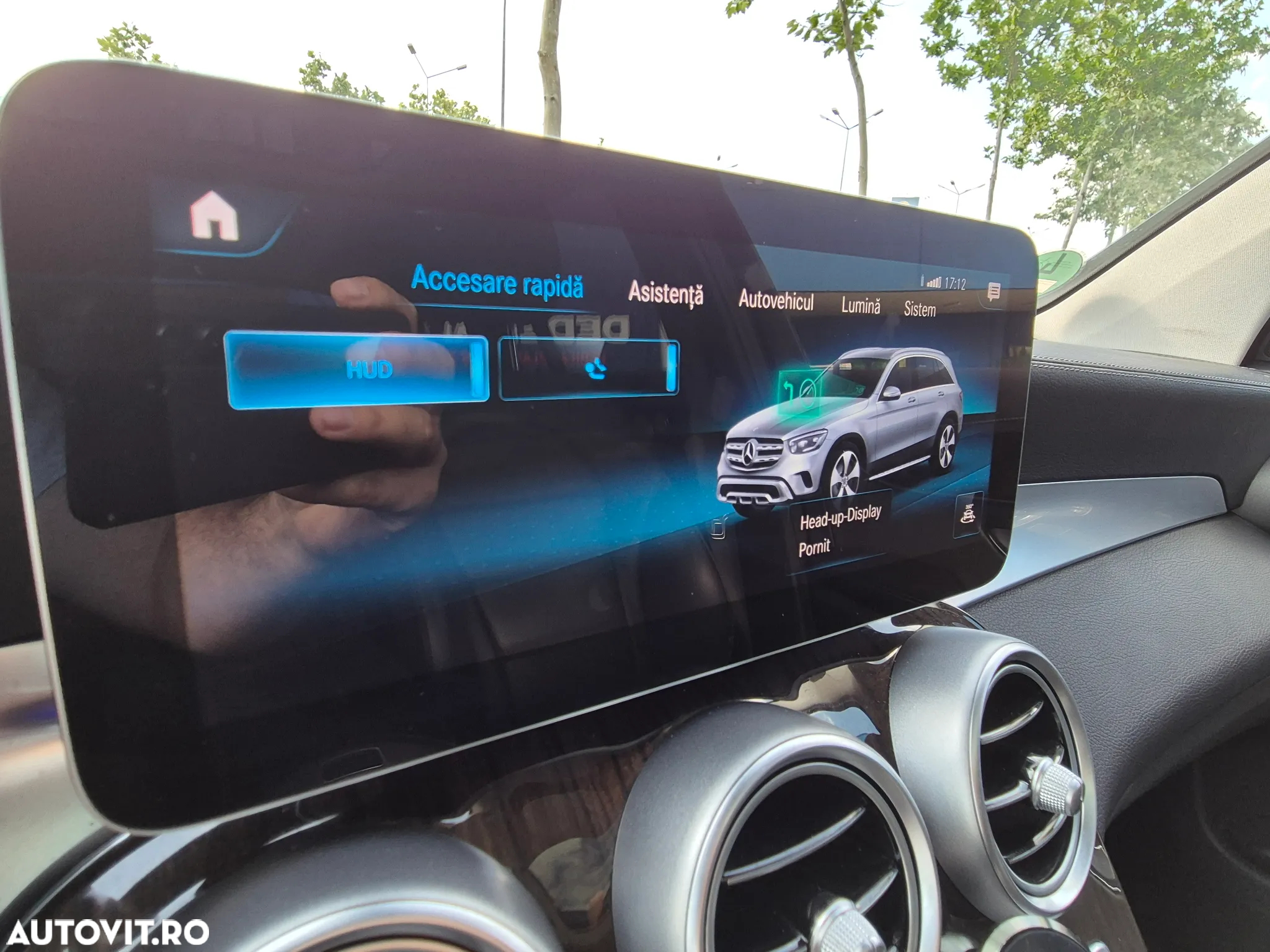 Mercedes-Benz GLC 220 d 4Matic 9G-TRONIC - 12