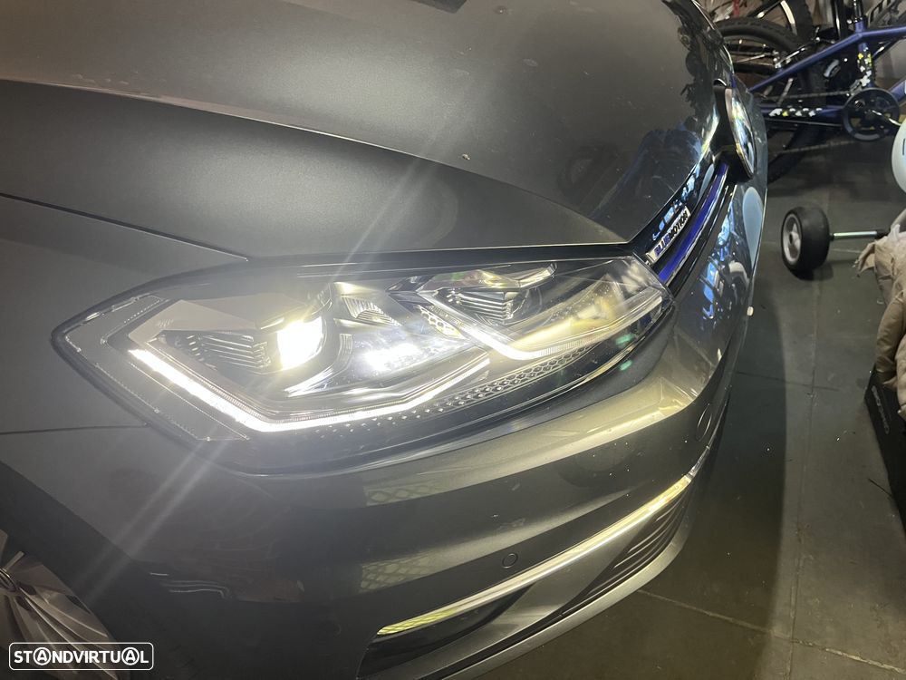 VW Golf Variant 1.5 TSI BM Confortline - 14