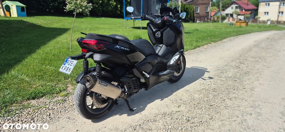Yamaha X-max - 4