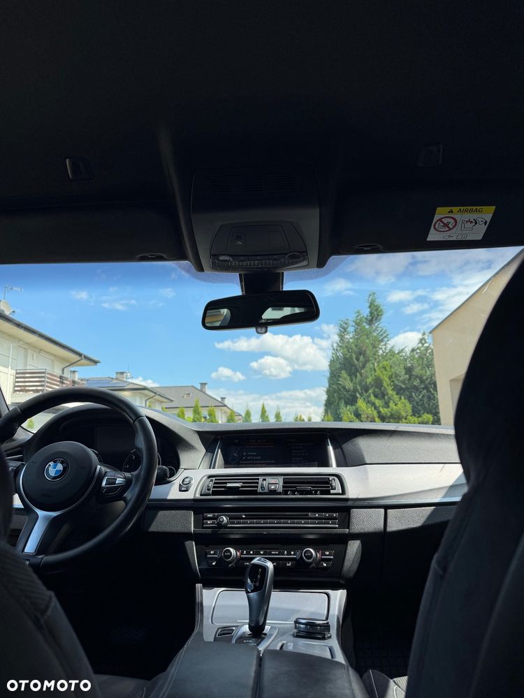 BMW Seria 5 518d Luxury Line - 10