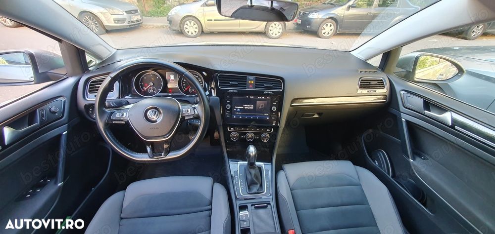 Volkswagen Golf 2.0 TDI DSG Highline - 3