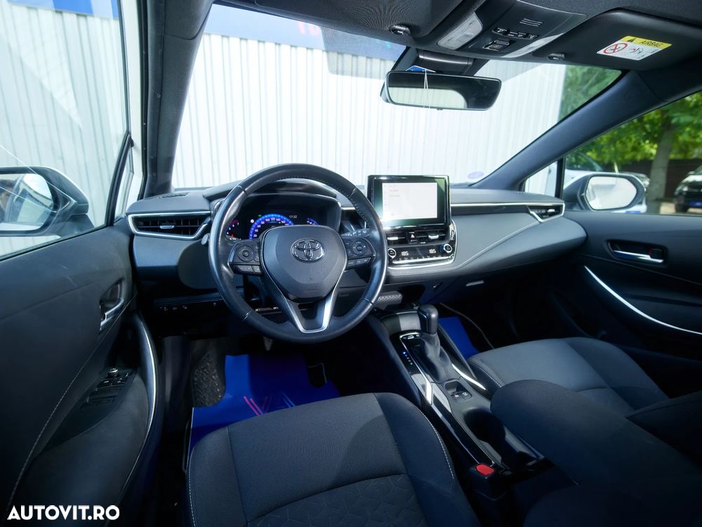 TOYOTA Corolla 2022 — imagine 10