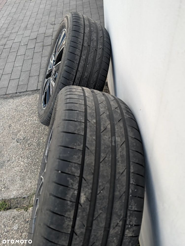 235/50R 18 - 9