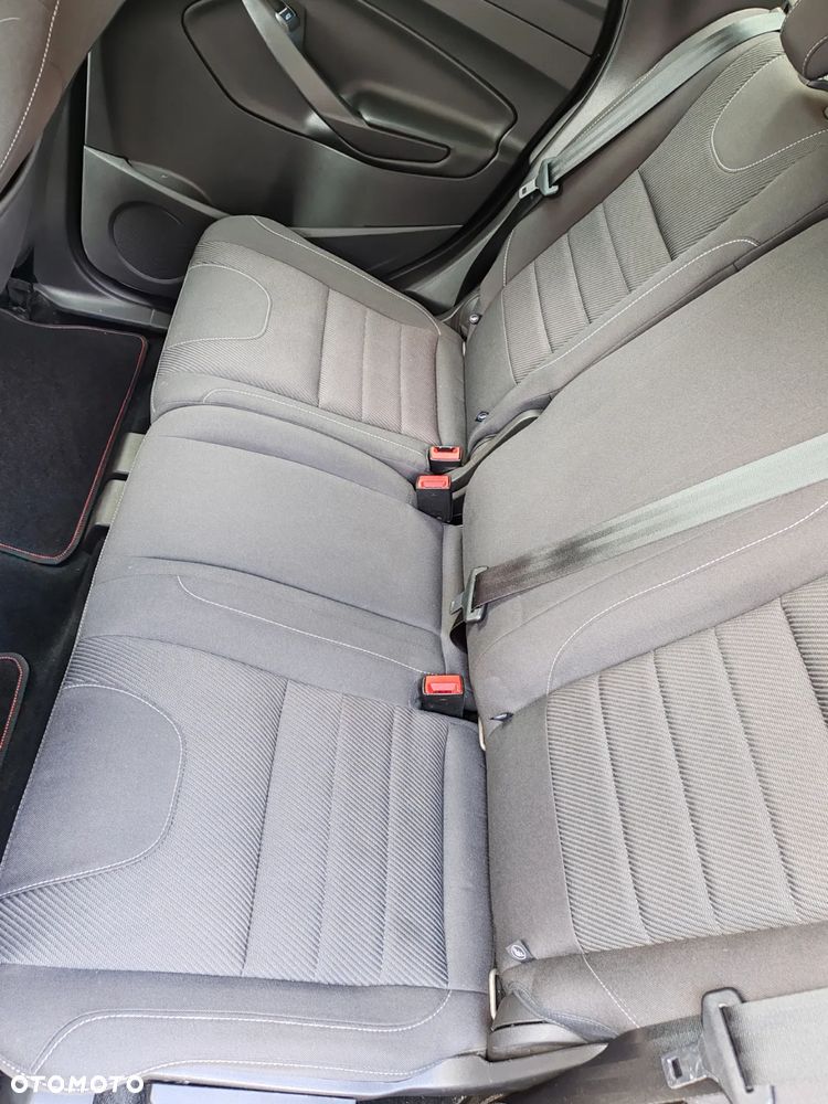 Ford Kuga 1.5 EcoBoost 2x4 Business Edition - 26
