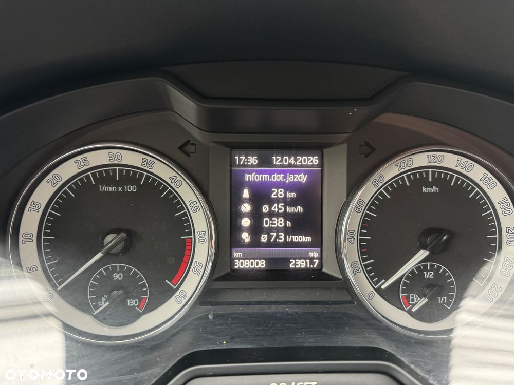 Skoda Octavia 2.0 TDI 4x4 DSG Scout - 22