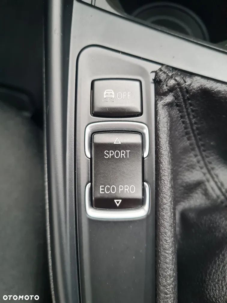 BMW Seria 1 116d - 25