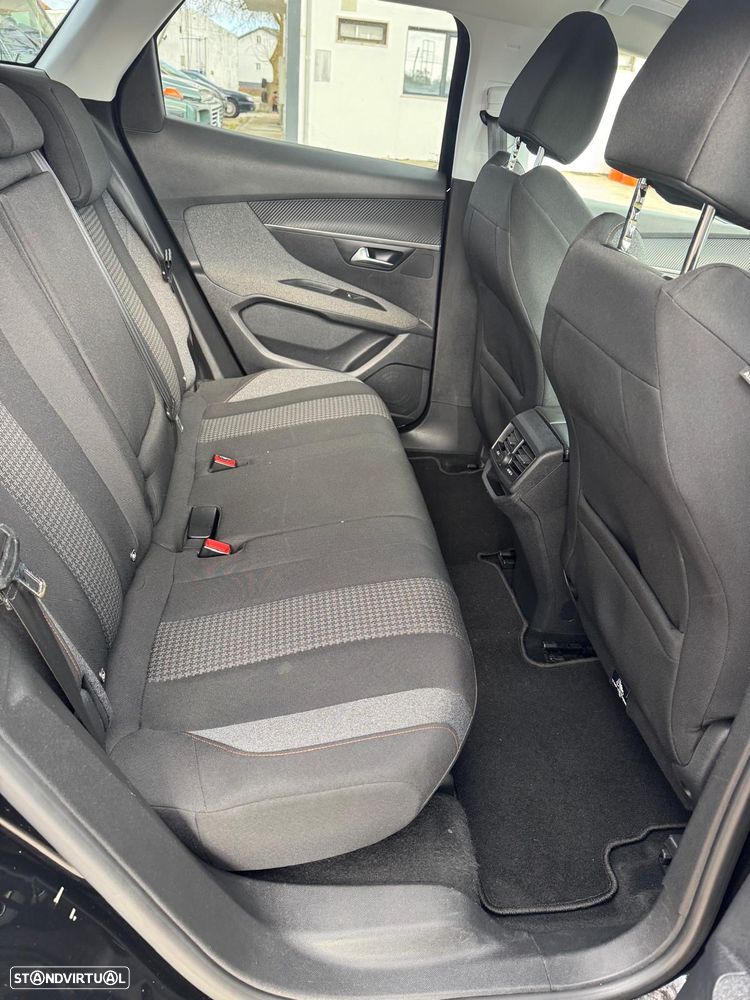 Peugeot 3008 1.5 BlueHDi Allure - 9